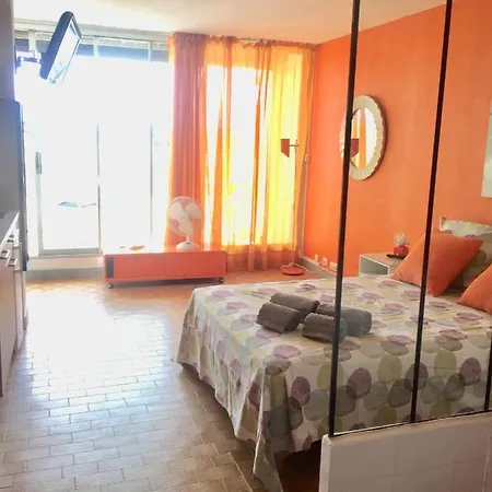 Naturiste Paulana Héliopolis L39 *